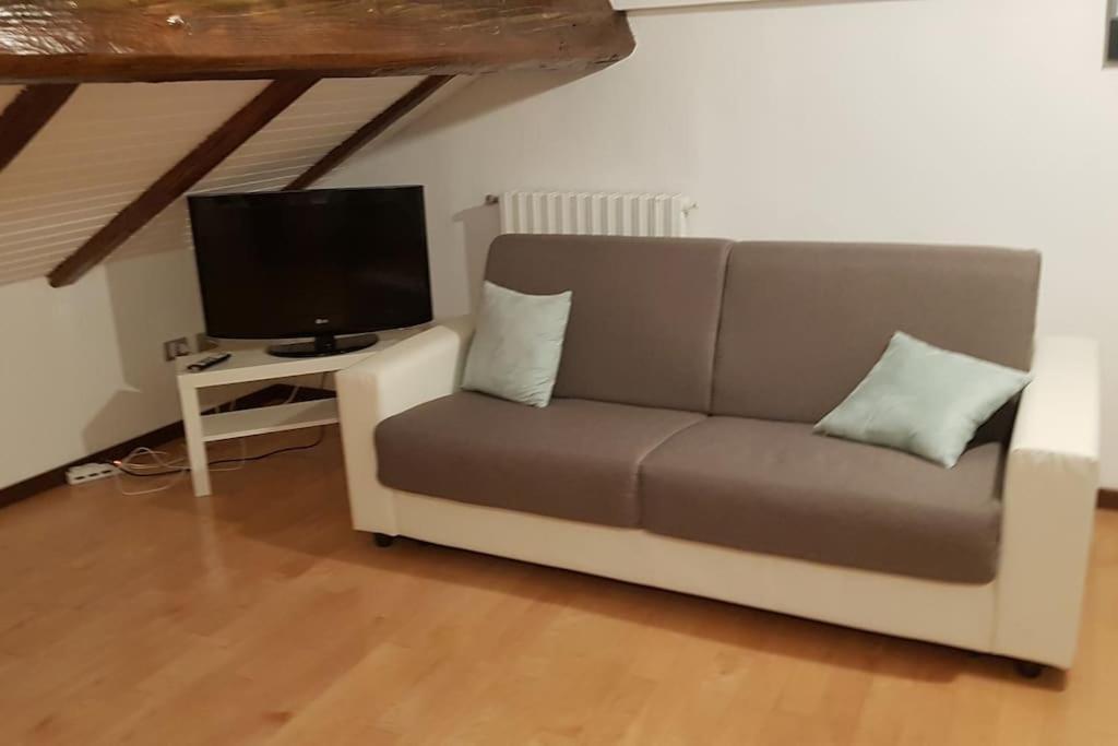Casa Marzia - Vicino A Sant'Orsola E Centro Citta, Silenzioso E Accogliente Apartment Bologna Bagian luar foto